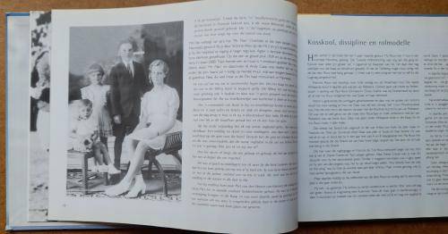 Groete van Mannetjies Roux by Jan Snyman  - Autographed by Roux