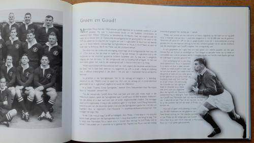 Groete van Mannetjies Roux by Jan Snyman  - Autographed by Roux