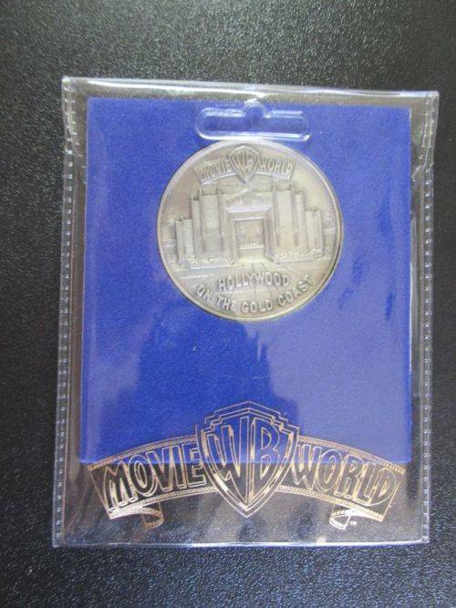 Warner Brothers Movie World large Token with a 42mm diameter