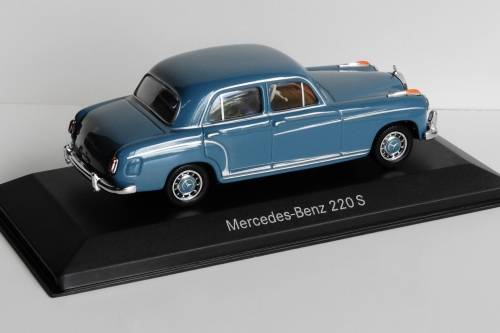 Mercedes-Benz 220S  (from 1960's) by Minichamps