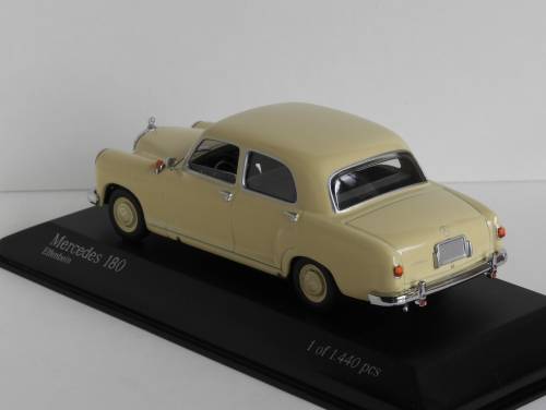 Mercedes-Benz 180 by Minichamps
