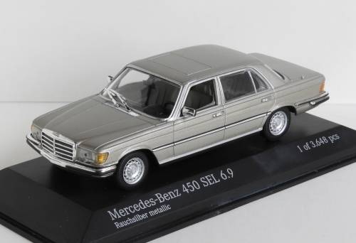 Mercedes_Benz S 450 SEL (1972-79)  by Minichamps