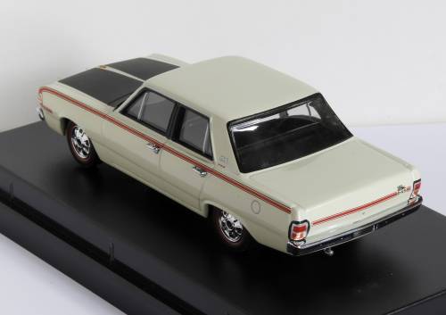 Chrysler Valiant VG Pacer (1970) by Trax (Australian Legends)