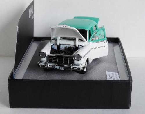 Holden FC Special (1958) 1:43 TRAX Australian Opal Series