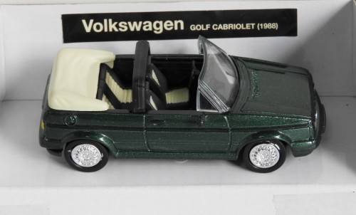 Volkswagen Golf 1200 Cabriolet 1:43 - NewRay City Cruiser Collection