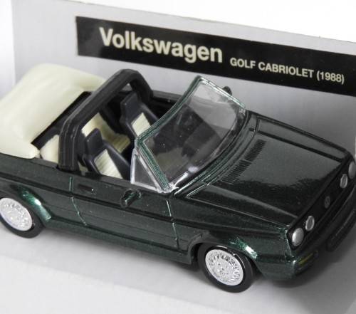 Volkswagen Golf 1200 Cabriolet 1:43 - NewRay City Cruiser Collection