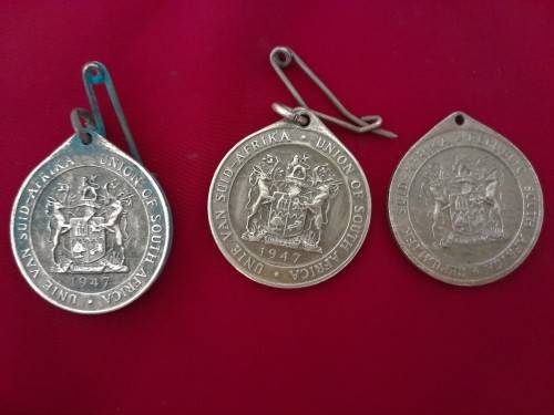 1947 ROYAL VISIT COMMEMORATIVE MEDALS