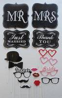 PHOTO PROPS FOR WEDDING