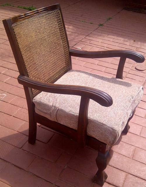 Ball And Claw Lounger With Cane Webbed Back