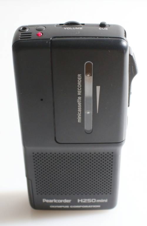 Olympus Pearlcorder H250mini cassette recorder/dictaphone excellent condition working