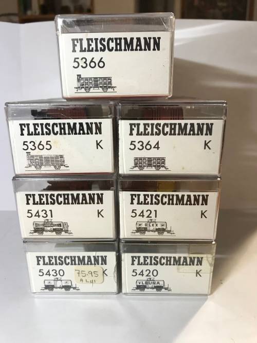Fleischmann set of 7 wagons 5366/5365/5364/5431/5421/5430/5420