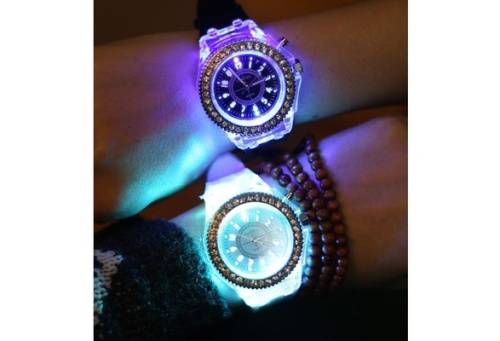 Luminous glow watches personality Korea han edition men's and women's students lovers jelly fashion