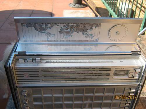 Philips portable transistor Fm / Am radio