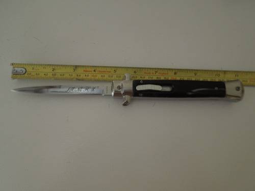 STILETTO KNIFE ( Out the front Blade )