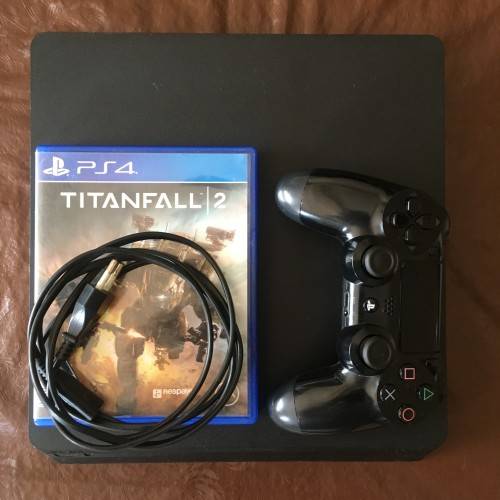 PS4 with Game