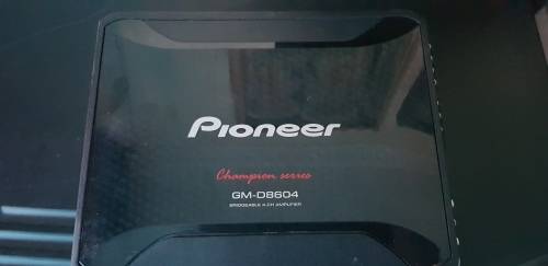 Pioneer Champion Series GM-D8604 Amplifier