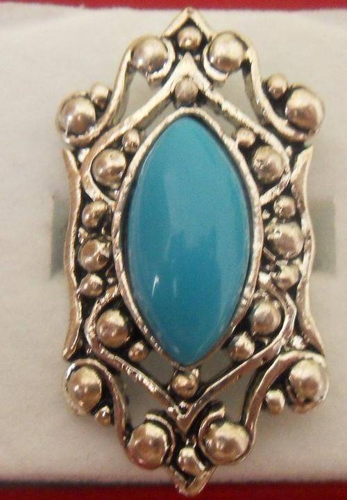 Silver ring with blue stone - Size ajustable