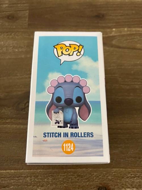 STITCH IN ROLLERS!!DISNEY!! FUNKO POP!! 2021 FALL CONVENTION