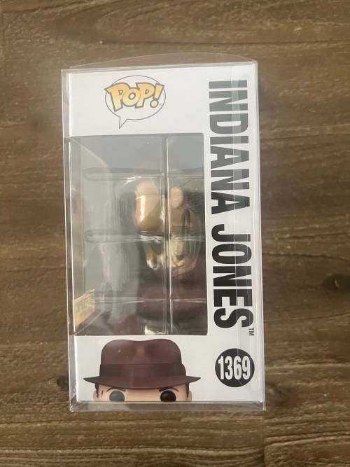 INDIANA JONES!! INDIANA JONES!!FUNKO POP!! HOT TOPIC EXCLUSIVE!!