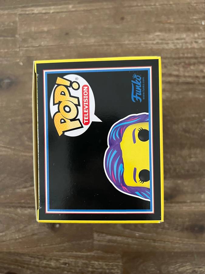 ELEVEN!!STRANGER THINGS!!FUNKO POP!! TARGET EXCLUSIVE!!BLACK LIGHT!!