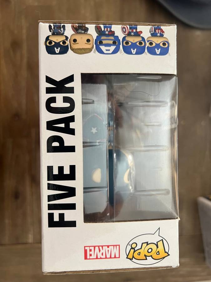 CAPTAIN AMERICA!!CAPTAIN AMERICA!!FUNKO POP!! 5 PACK !! AMAZON EXCLUSIVE!!