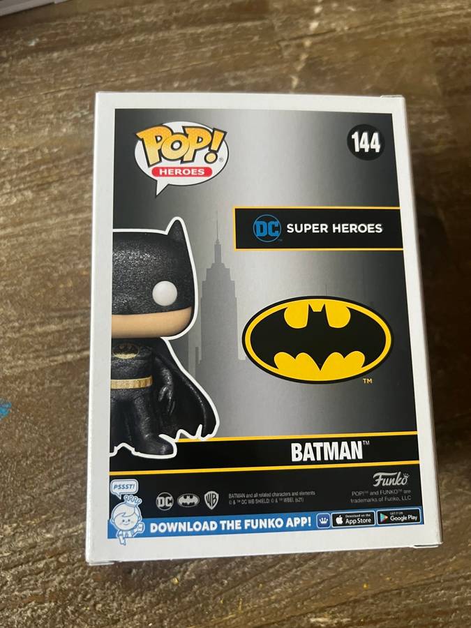 BATMAN!!BATMAN!! FUNKO POP!! DIAMOND COLLECTION!! DC SHOP EXCLUSIVE!!