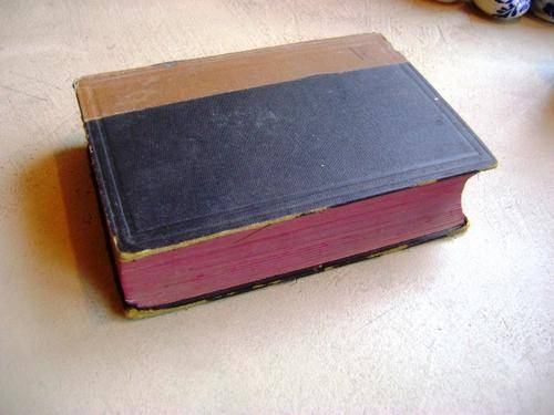 1897 LONDON SMALLER DICTIONARY BIBLE BY SIR WILLIAM SMITH WITH MAPS AND ILLUSTRATIONS