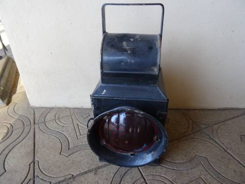 VINTAGE RAILWAY LANTERN
