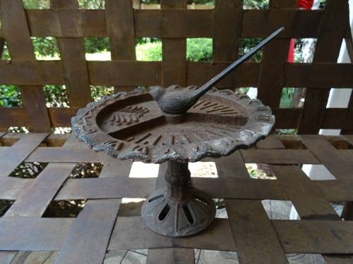 CAST IRON SUN DIAL 200 X 230 MM