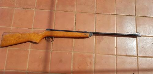 VINTAGE BSA METEOR 4.5 MM AIR RIFLE