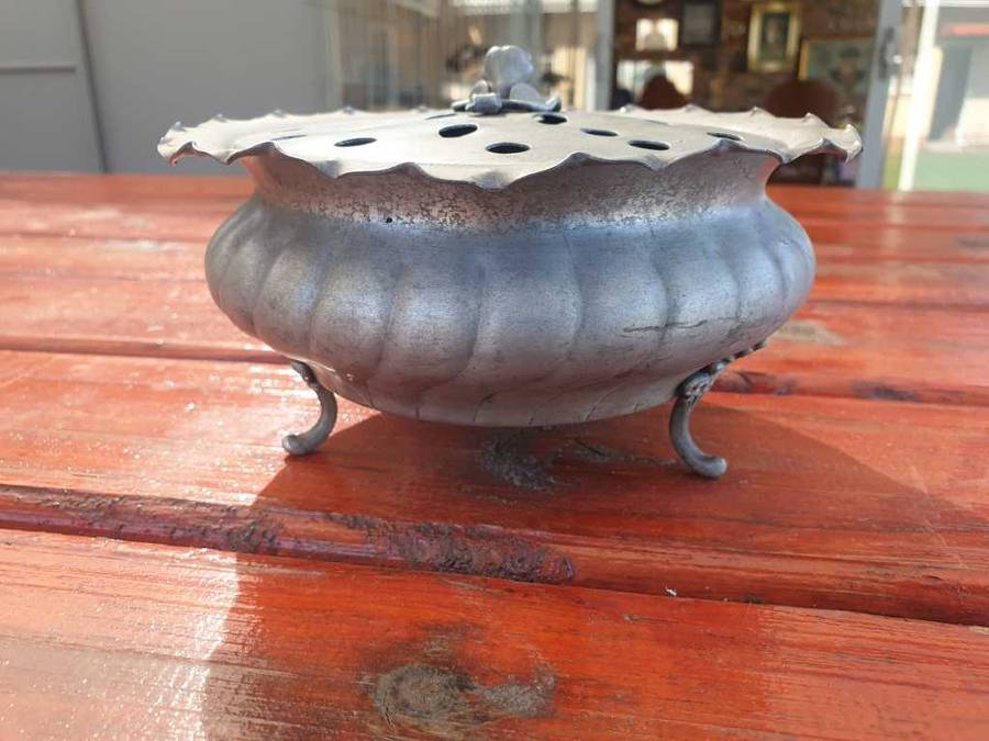 RARE ITALIAN PEWTER FOOTED FLOWER BOWL WITH LID