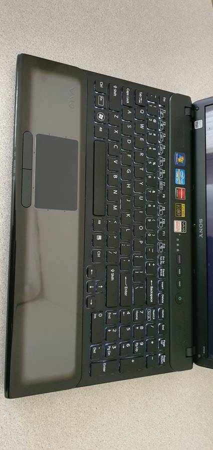 ***Sony Laptop ~ Intel Core i7 2.7Ghz | 4gb Ram | 640Gb HDD | FHD | Windows 10 x64***
