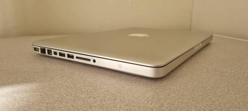 **Macbook Pro 2012 - Core i5, 10GB RAM, 1000GB HDD, New Battery!!!!!!