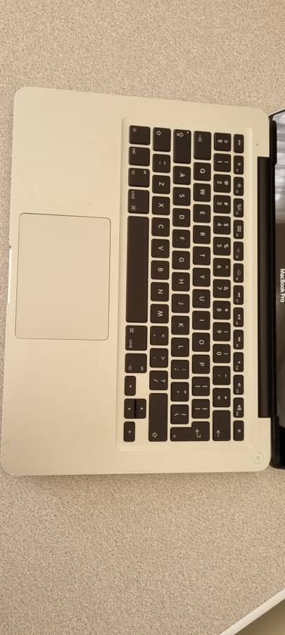 **Macbook Pro 2012 - Core i5, 10GB RAM, 1000GB HDD, New Battery!!!!!!