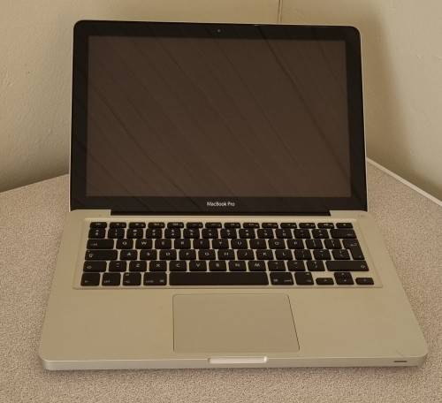 **Macbook Pro 2012 - Core i5, 10GB RAM, 1000GB HDD, New Battery!!!!!!