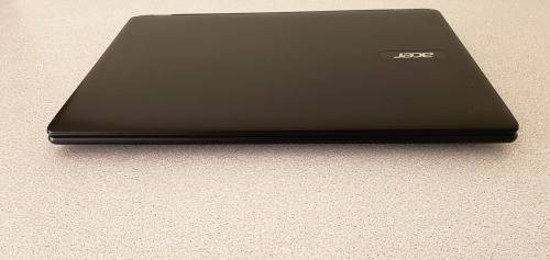 **ACER LAPTOP -> 4GB RAM, 1000GB HDD, WINDOWS 10, EXCELLENT BATTERY LIFE**