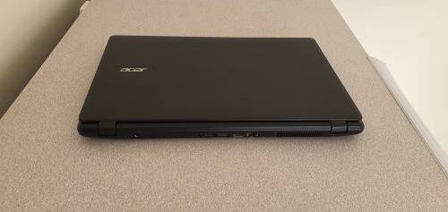 **ACER LAPTOP -> 4GB RAM, 1000GB HDD, WINDOWS 10, EXCELLENT BATTERY LIFE**