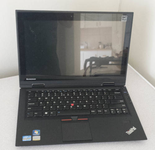 Lenovo X1 - Core i7, 4GB Ram, Intel SSD, Windows 10 Pro