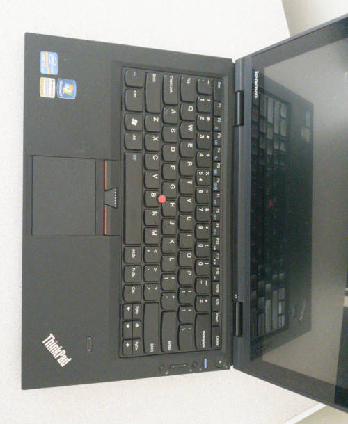 Lenovo X1 - Core i7, 4GB Ram, Intel SSD, Windows 10 Pro