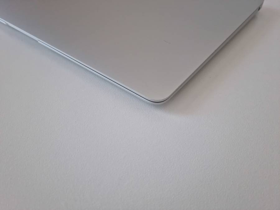 wknDEALonly! 2020 Apple MacBook Air 13-inch M1 8-Core CPU, 7-Core GPU (8GB RAM, 256GB SSD, Silver)