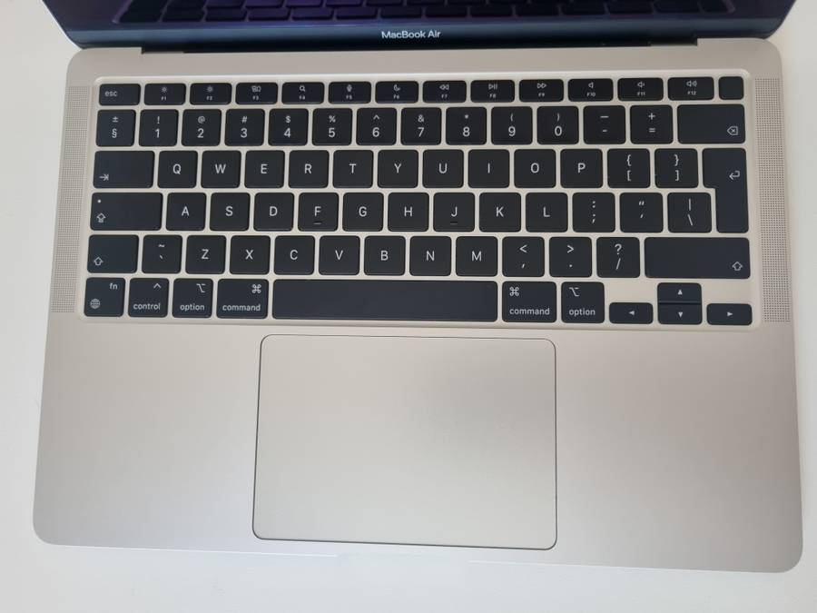wknDEALonly! 2020 Apple MacBook Air 13-inch M1 8-Core CPU, 7-Core GPU (8GB RAM, 256GB SSD, Silver)