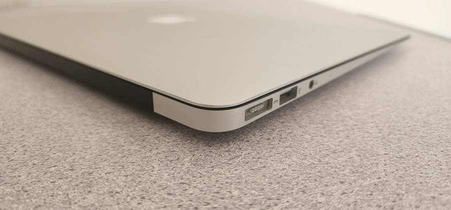 2017 MacBook Air 13.3-inch | Core i5 1.8GHz | 8GB RAM | 512GB SSD | 155 Cycle Count | macOS