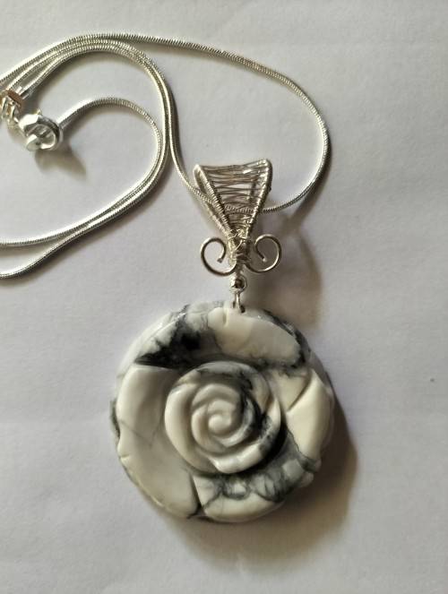 RARE large Howlite flower pendant, silver. P31