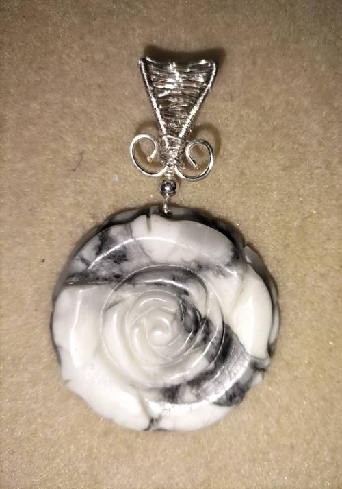 RARE large Howlite flower pendant, silver. P31