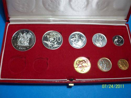 1978 PROOF SET RED CASE -NO GOLD