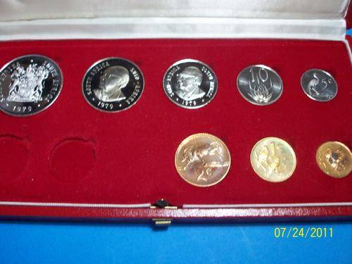 1979 PROOF SET RED CASE - NO GOLD