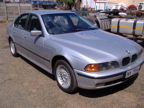 *****Crazy R1 No Reserve 1999 BMW 528 i Manual (E39)*****