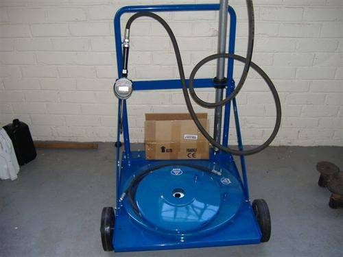 *****WOW LOOK AT THISBRAND NEW 210 LITRE OIL DISPENSER FOR R 1 *****