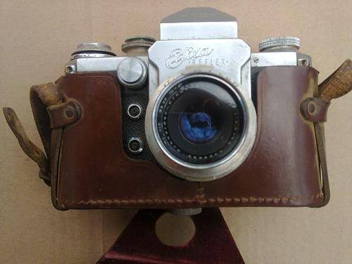 Elite Reflex Camera
