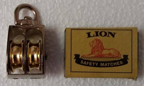 Awning Pulley 25mm Double, swivel